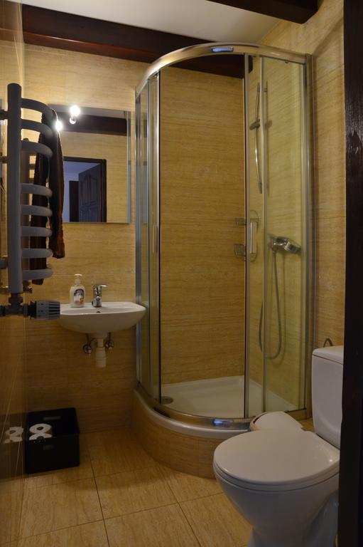 スマルジェビツェ Lesny Zakatek Bed & Breakfast エクステリア 写真
